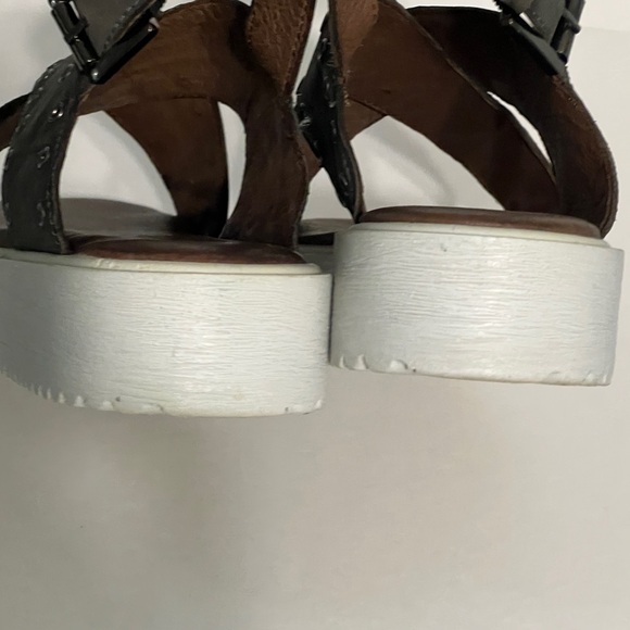 Bed Stu Roan Hali Platform Sandals, size 8.5. Grey Leather heel strap grommets - Picture 12 of 16